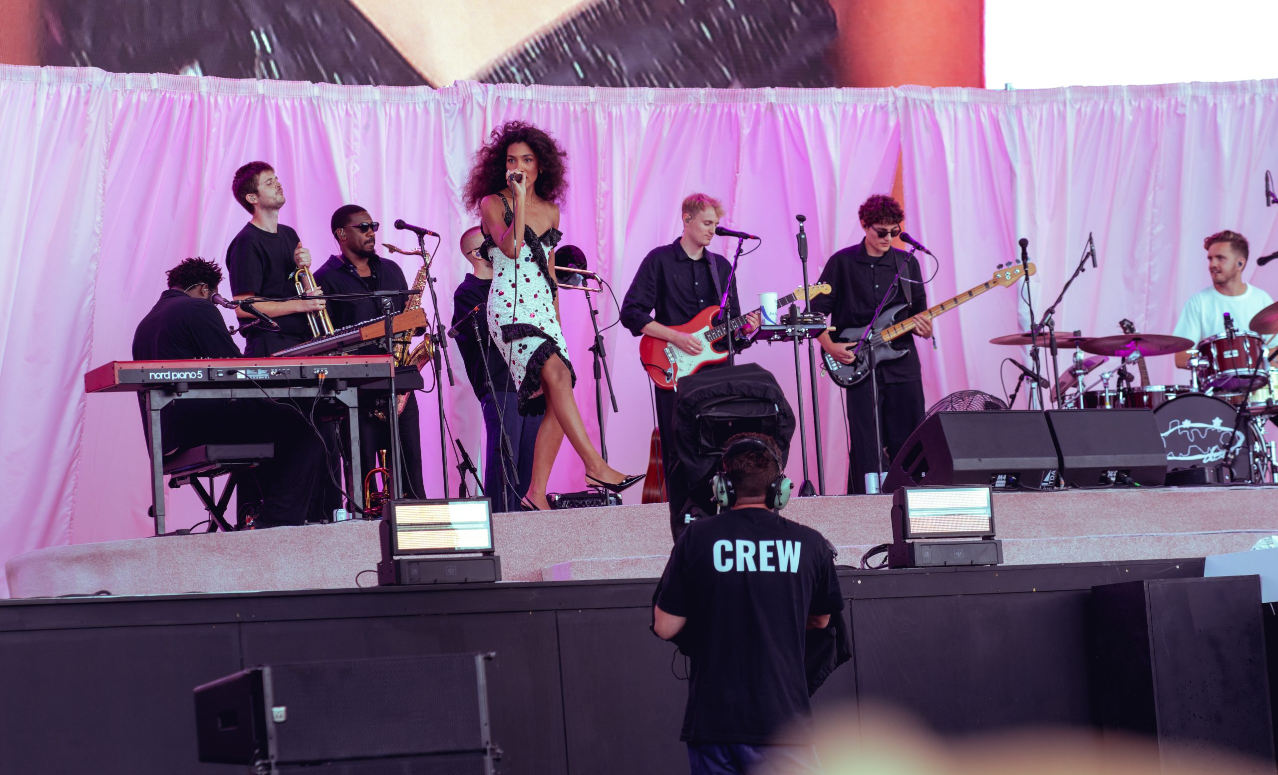 Olivia Dean: The New Standard for British Soul